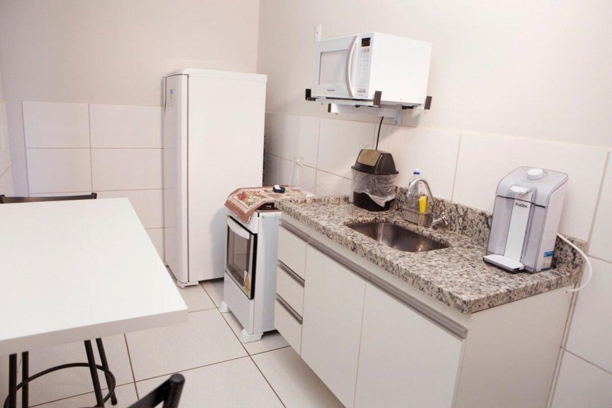 102-Flat-Espaco, Conforto. E Disso Que Voce Precisa! Anápolis Exterior foto